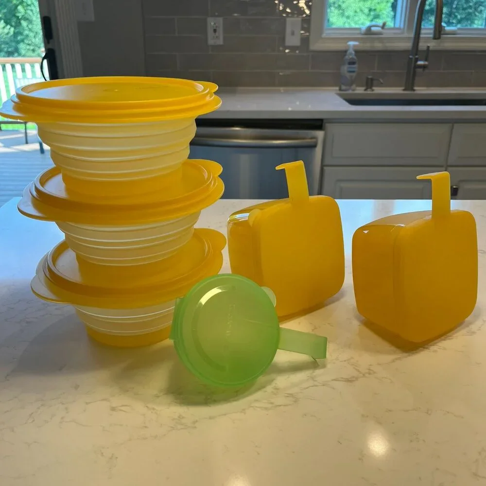 Never Used Tupperware Forget Me Not and Flat Out Lot - Picture 4 of 16